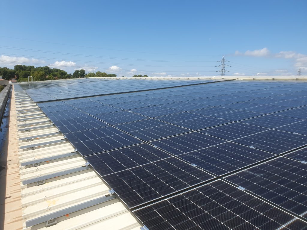 CAV Group - Saint Victoret (13) 1 Centrale PV toiture CAV